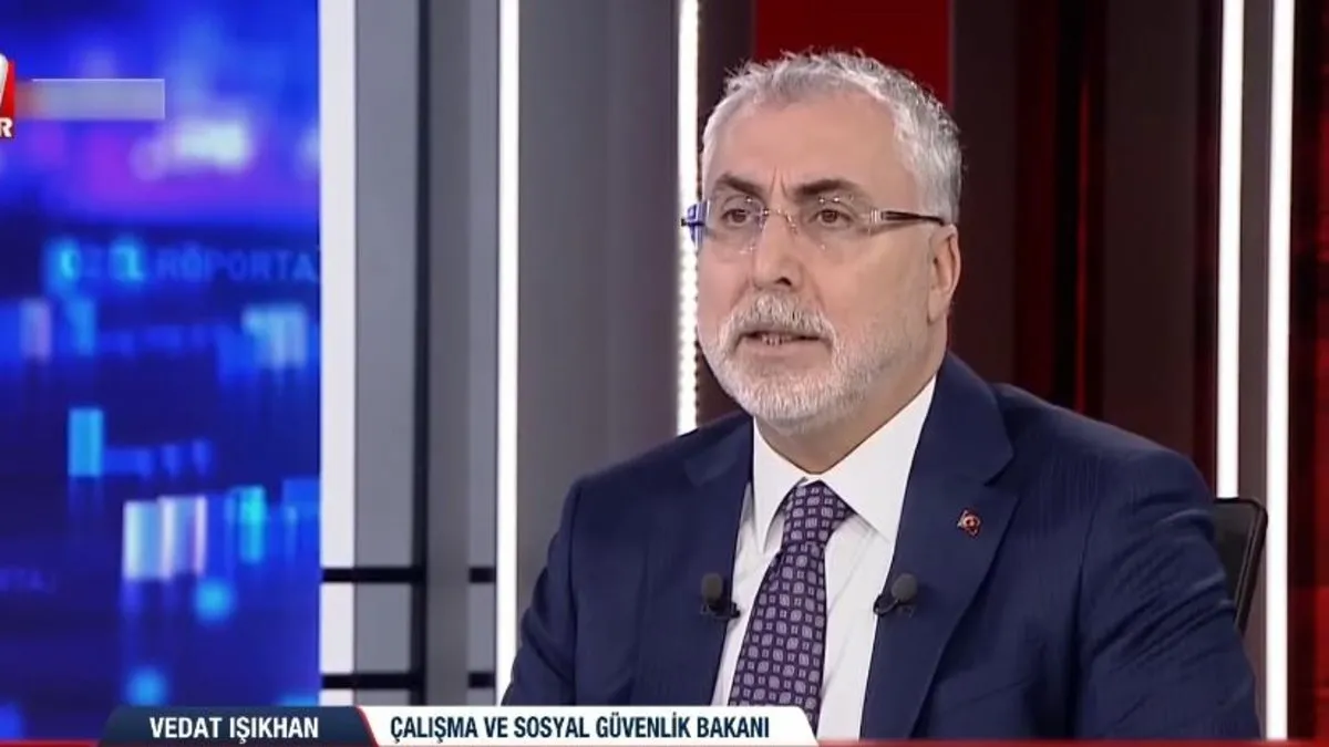 Bakan Vedat Işıkhan’dan Taşeron, Kademeli Emeklilik ve Staj Açıklaması